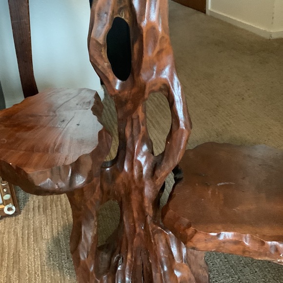 Beautiful custom3 level side table hand carved Burch wood stump. 80 years old. - Picture 14 of 14